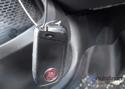 2017 Fiat 500X Trekking Fwd из США, поврежденный, VIN ZFBCFXCB6HP554151